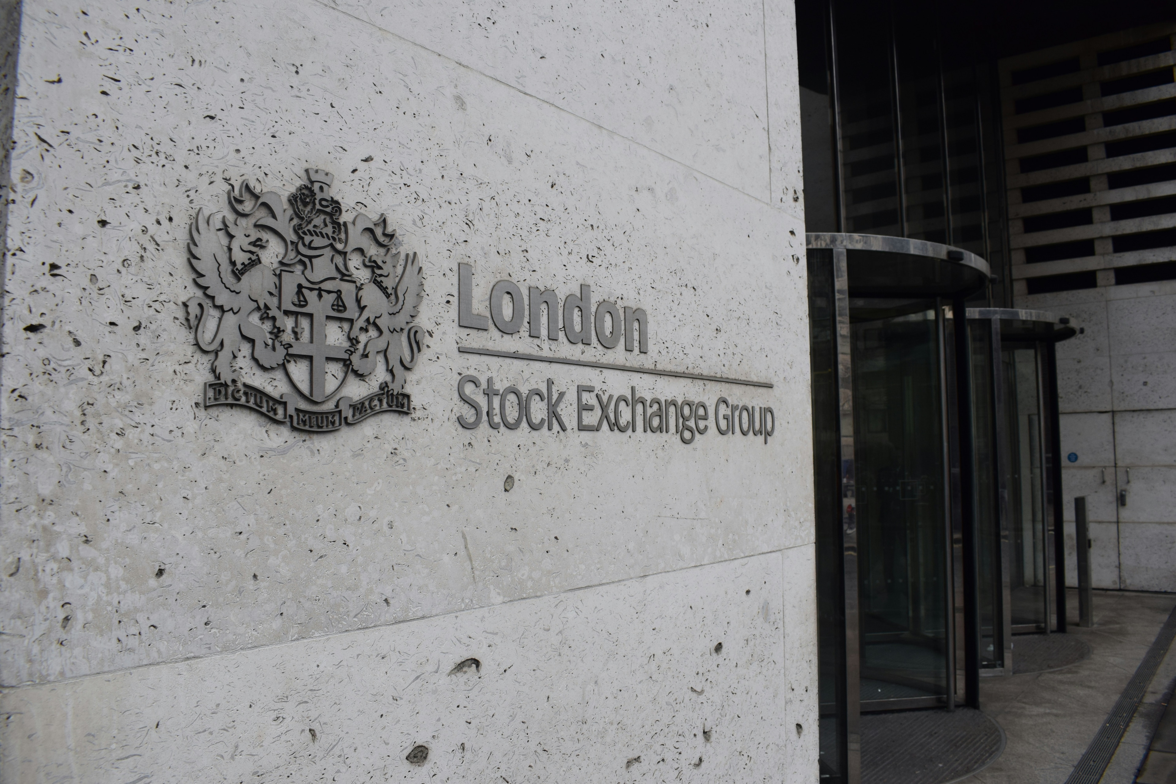 FTSE 100 opens steady as mixed UK economic data paint a divergent picture