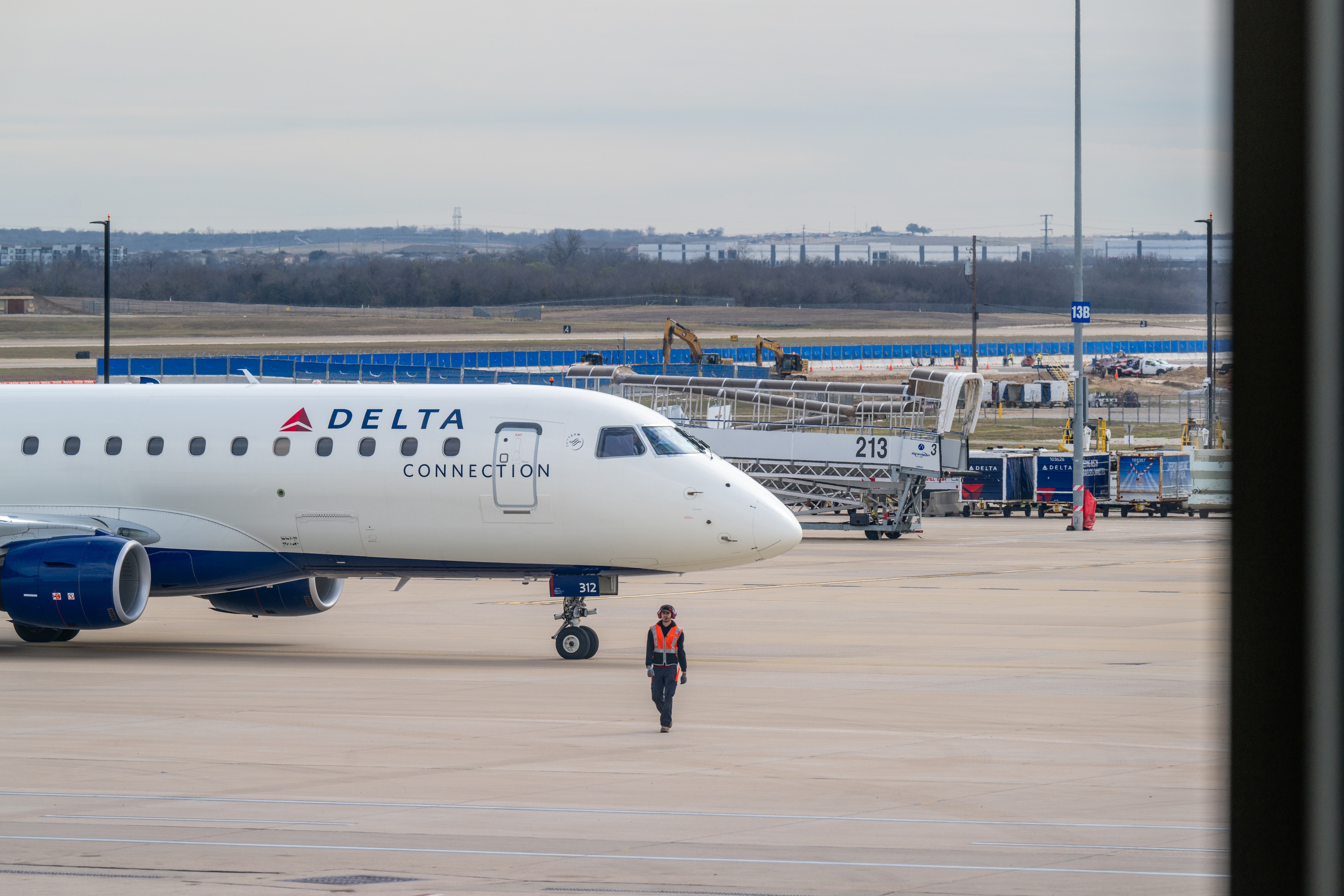 The Week Ahead: US services PMI, Fed minutes, Delta earnings
