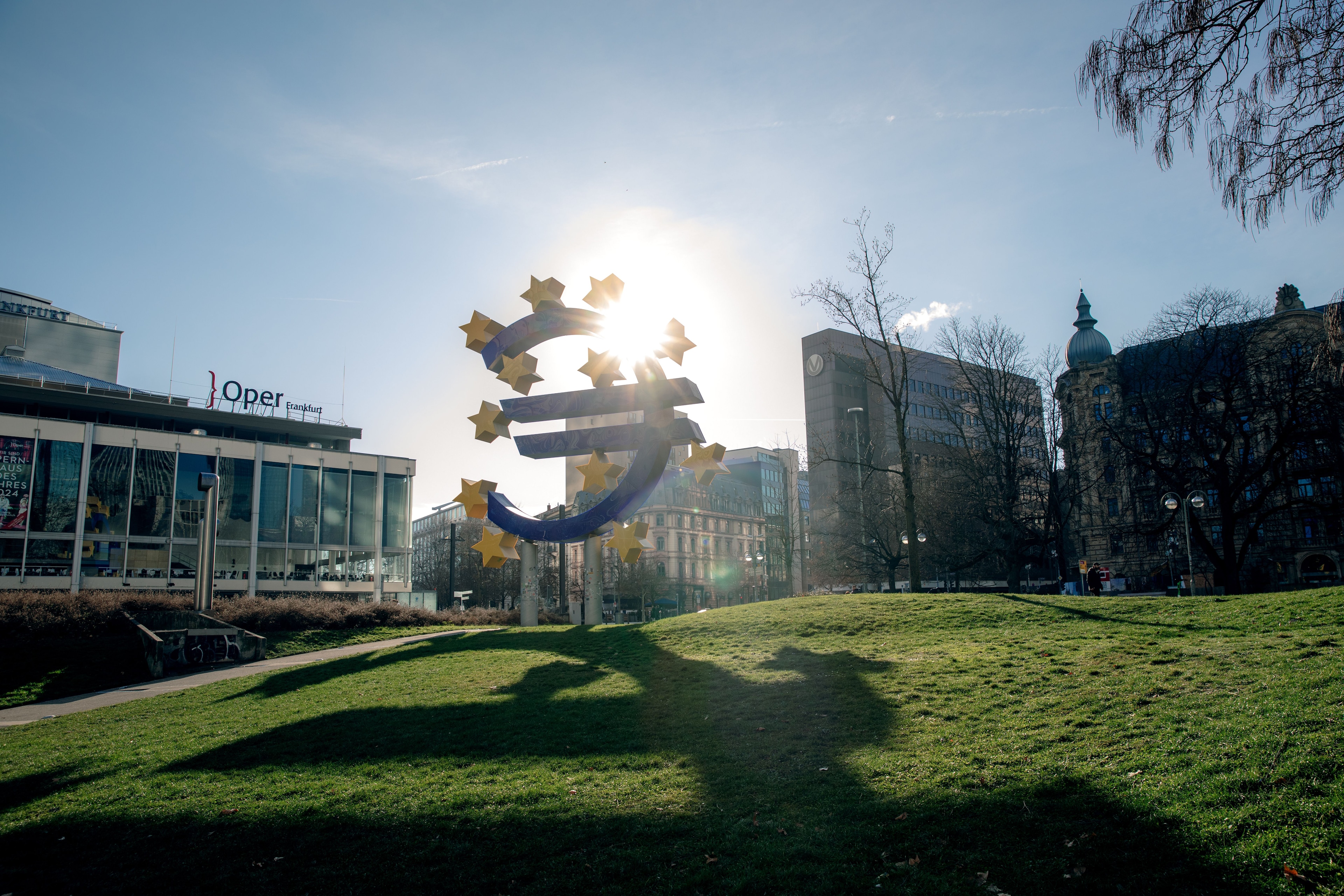 DAX seen opening slightly lower as Fed keeps rate hike option alive
