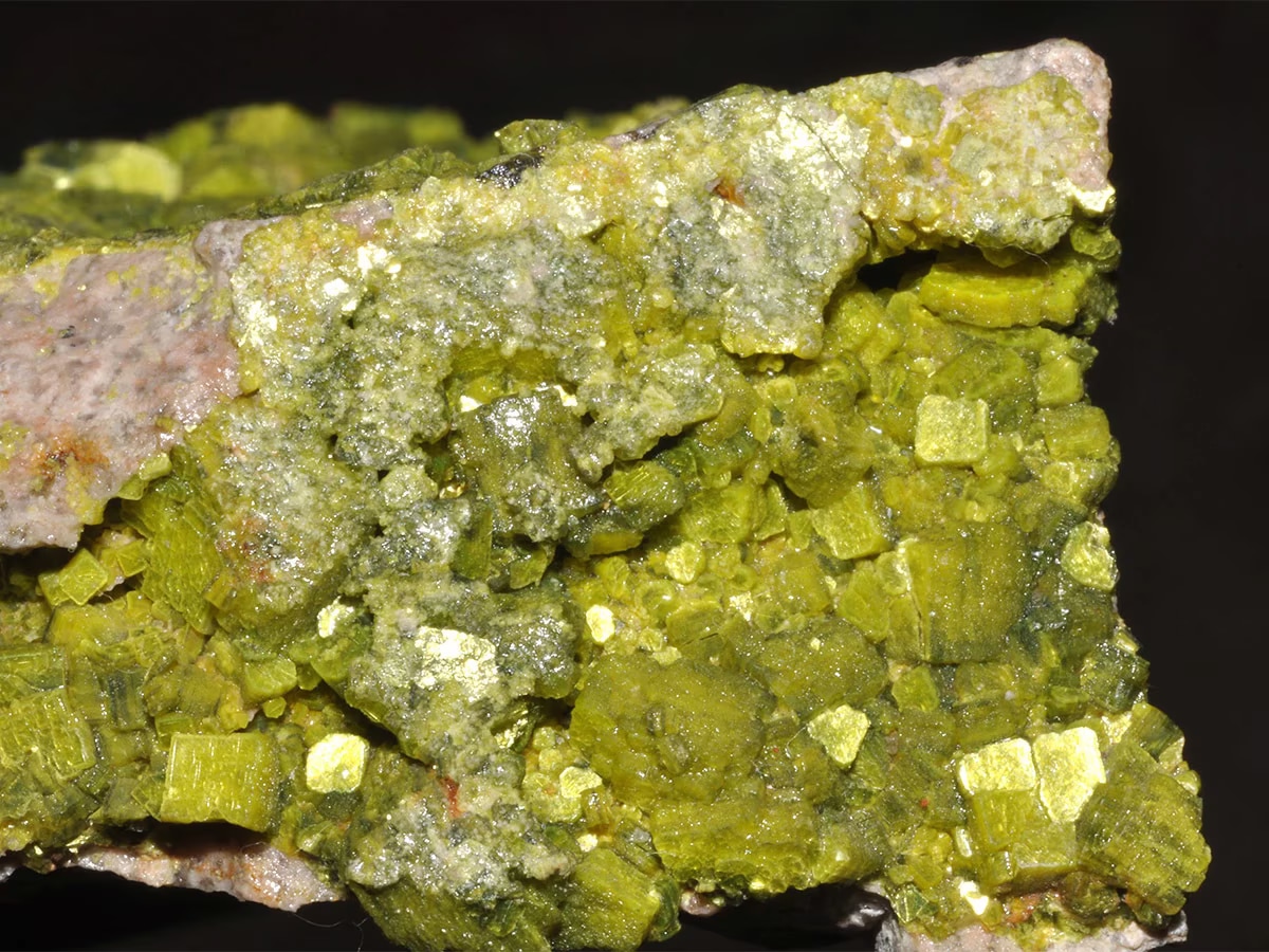 Uranium2101_extra
