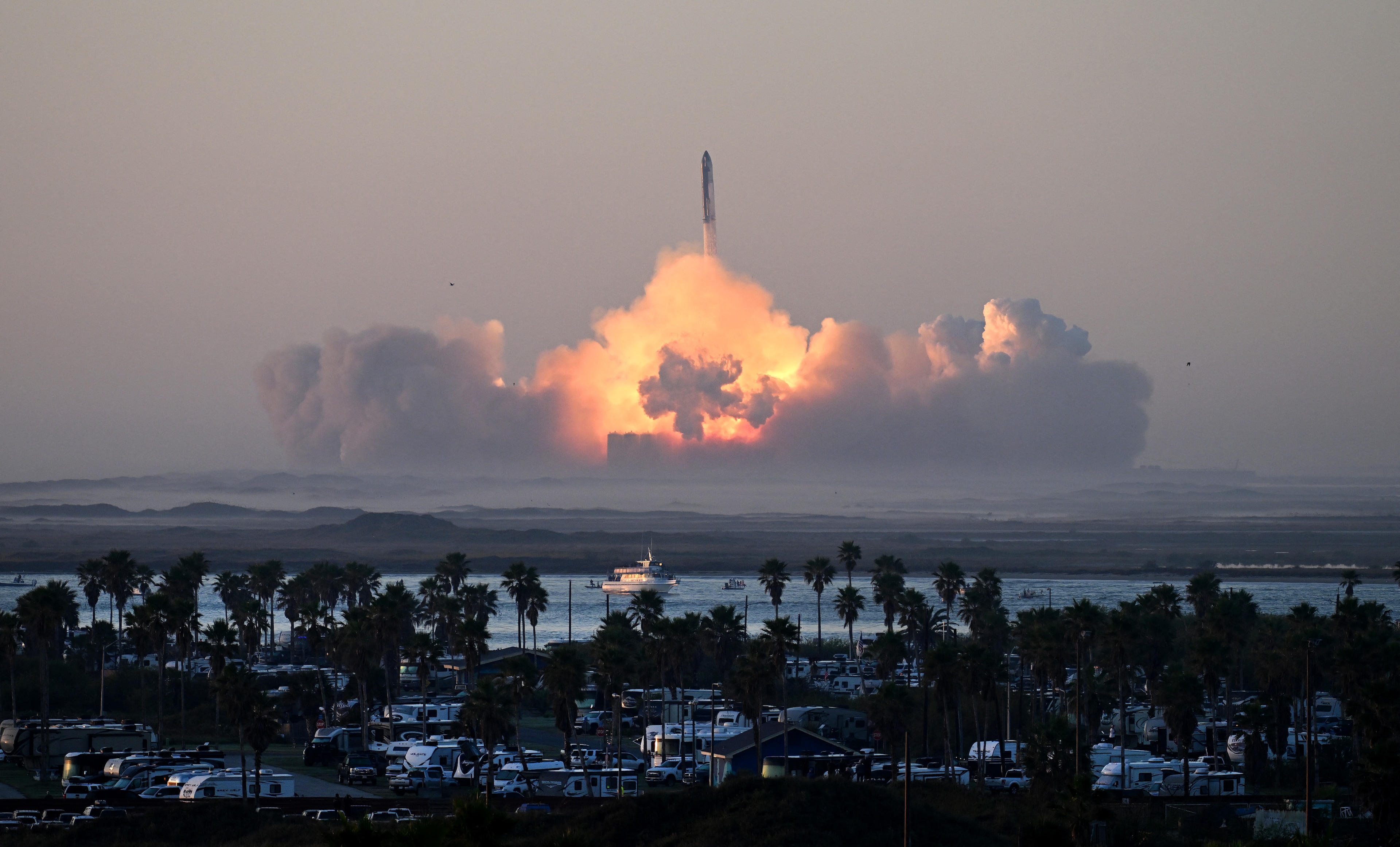 SpaceX's Starship rocket launches from Starbase during its second test flight in Boca Chica, Texas