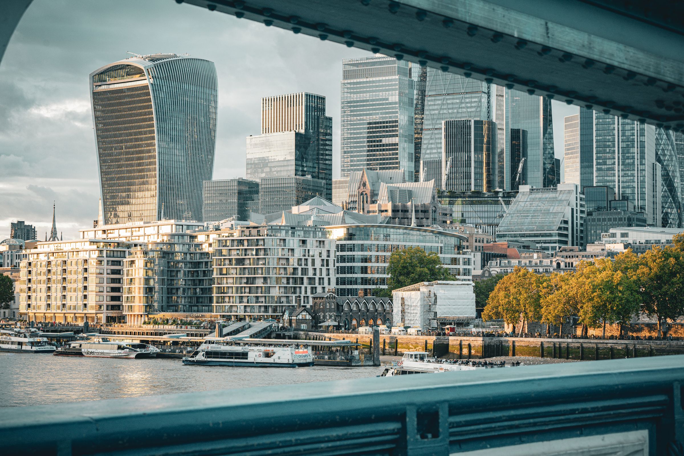 FTSE 100 climbs towards 11,000 as record rally gains momentum